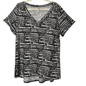 LuLaRoe Short sleeve Tee Black & White Floral & stripe print V-neckline  Size:XL